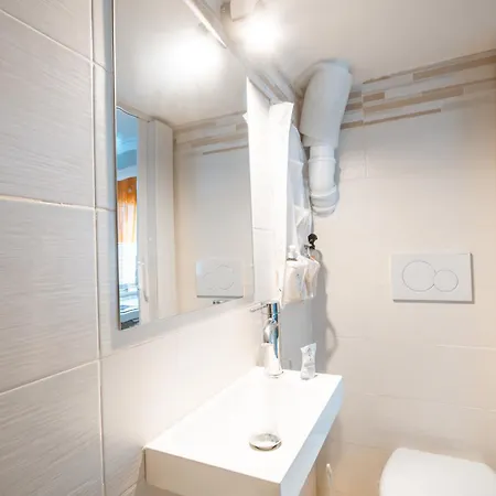 Barakka House Апартаменти Барі