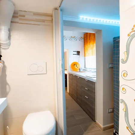 Barakka House Апартаменти *